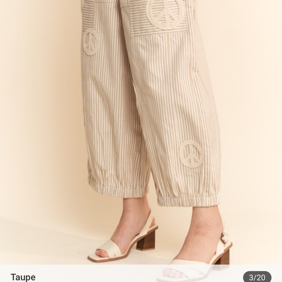 DAVI & DANI Striped Cream Wide-Leg Pants - Picture 3 of 6